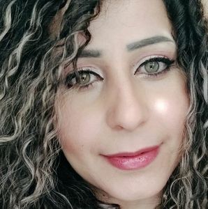 Meet your Posher, Norma